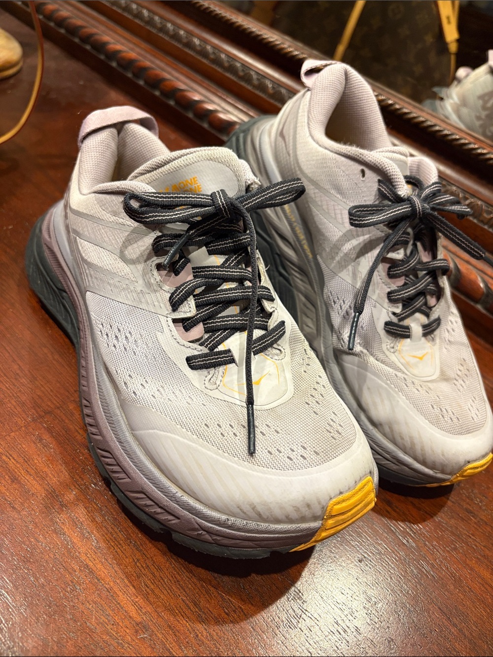 Light Gray and lavender Running Shoes with Yellow Accents